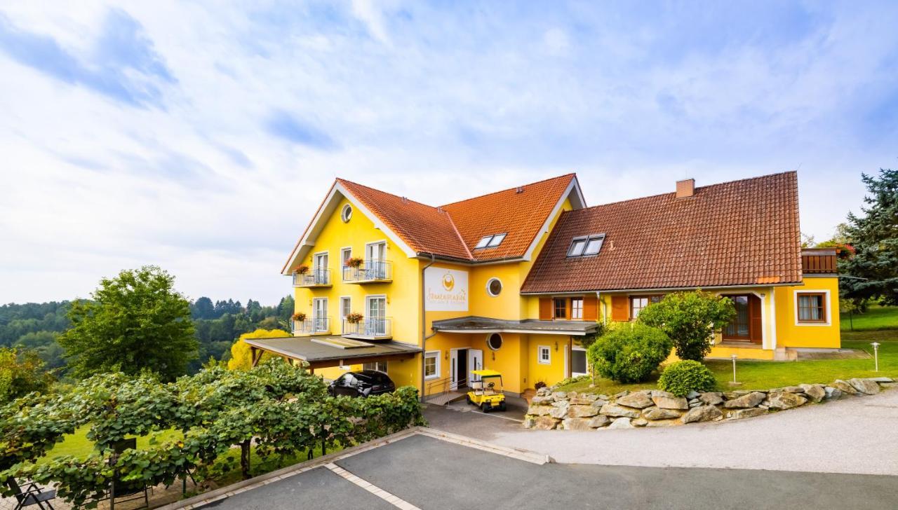 Golf & Thermenland Sonnenpension Fruehstueckshotel Burgauberg Stegersbach Luaran gambar
