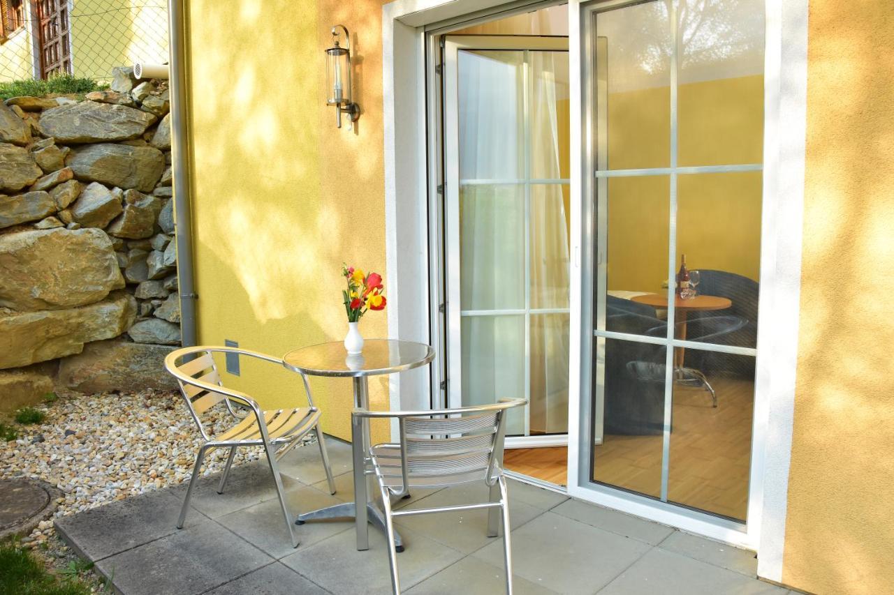 Golf & Thermenland Sonnenpension Fruehstueckshotel Burgauberg Stegersbach Luaran gambar